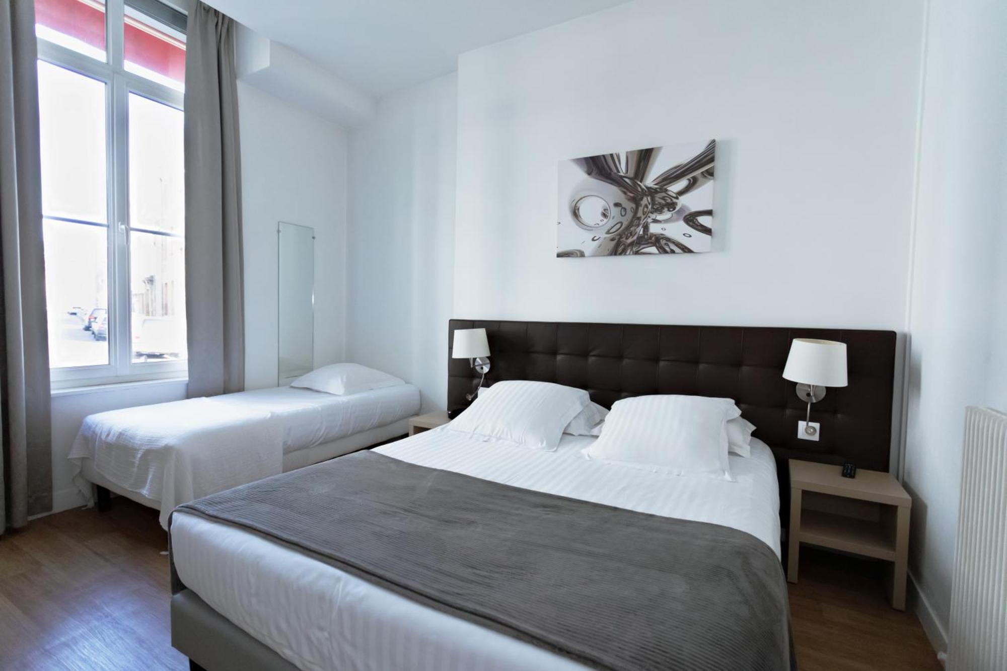 Le Saint Louis Hotel Амиен Екстериор снимка