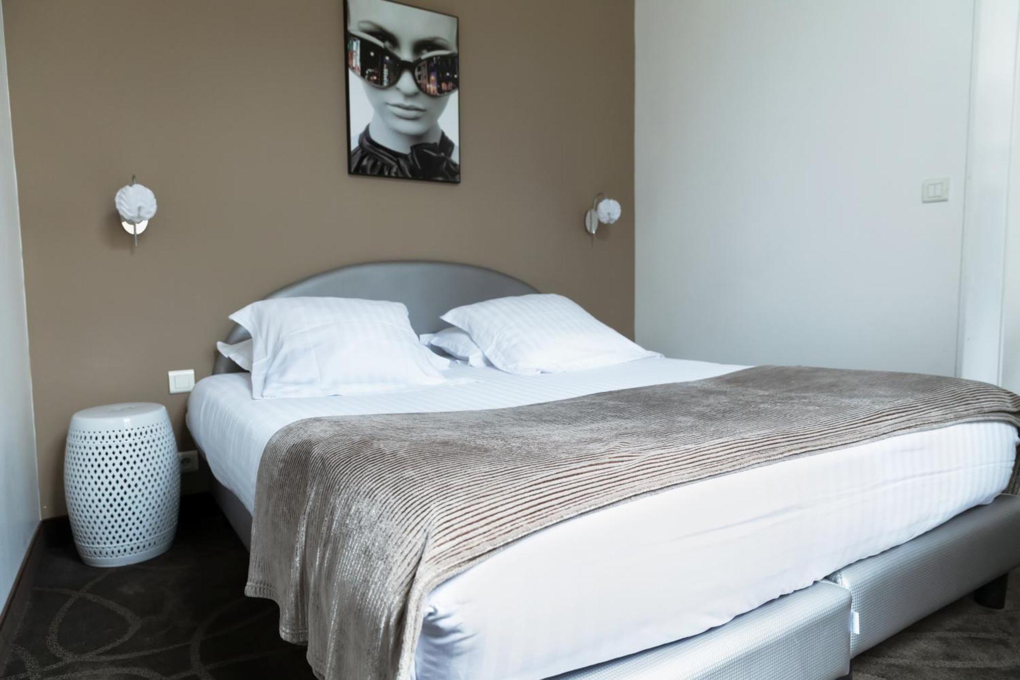Le Saint Louis Hotel Амиен Екстериор снимка