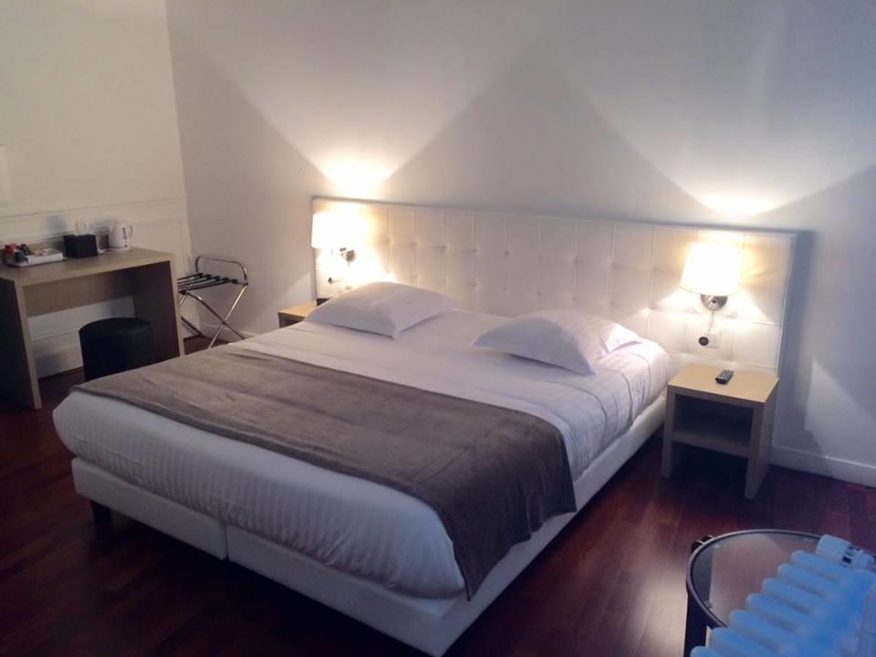 Le Saint Louis Hotel Амиен Екстериор снимка